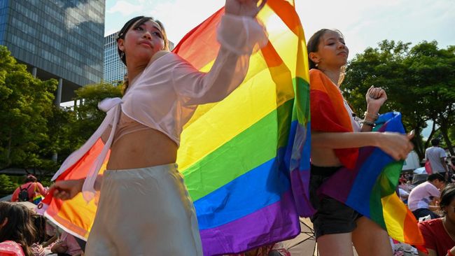 Setelah 15 Tahun Diperjuangkan, Larangan LGBT Dicabut di Singapura 